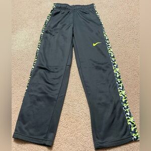 Nike Kids Black Athletic Pants(size:s)